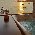 New Sunset Apartment