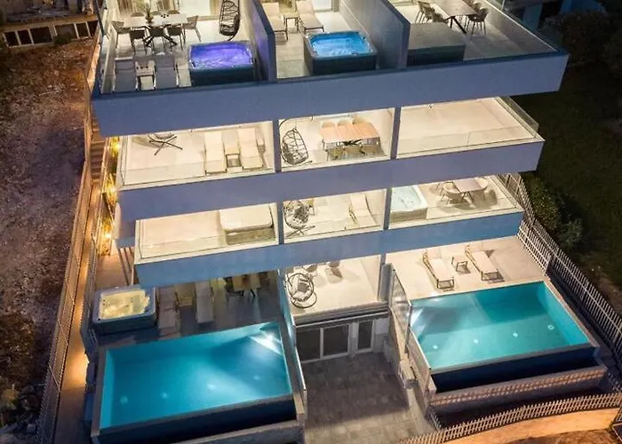 New Sunset פובליאנה