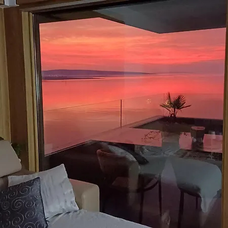 New Sunset Повляна